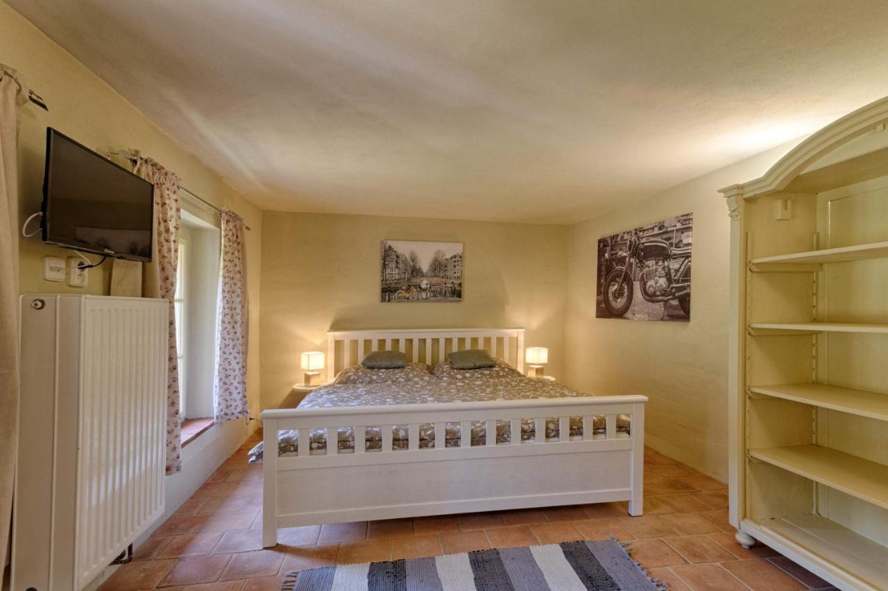 Měšťanský dům - kulturní památka Mlýnská 119 Jindřichův Hradec Exteriér fotografie